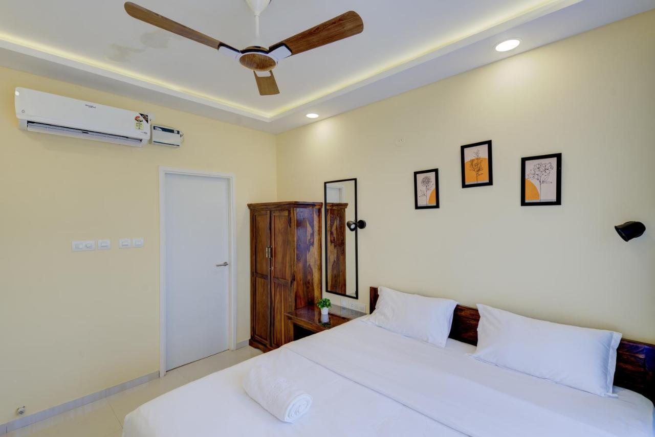 Appartement Luxe 2Bhk 10Min From Goi Airport With Pool Access à Dabolim Extérieur photo