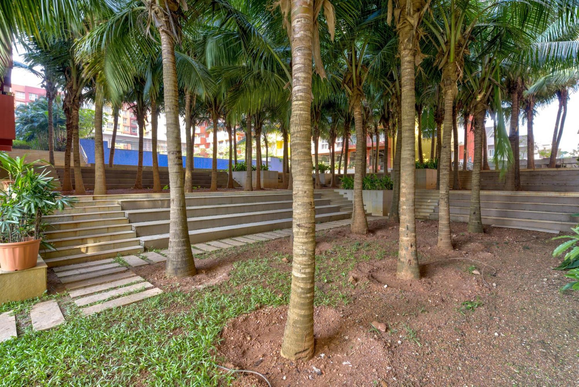 Appartement Luxe 2Bhk 10Min From Goi Airport With Pool Access à Dabolim Extérieur photo